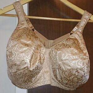 Playtex 18 Hour Lift & Support Wireless Bra(Nude) 2 Pairs-Size 48 DDD